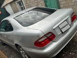 Mercedes-Benz CLK 230 2000 годаfor2 750 000 тг. в Астана – фото 4