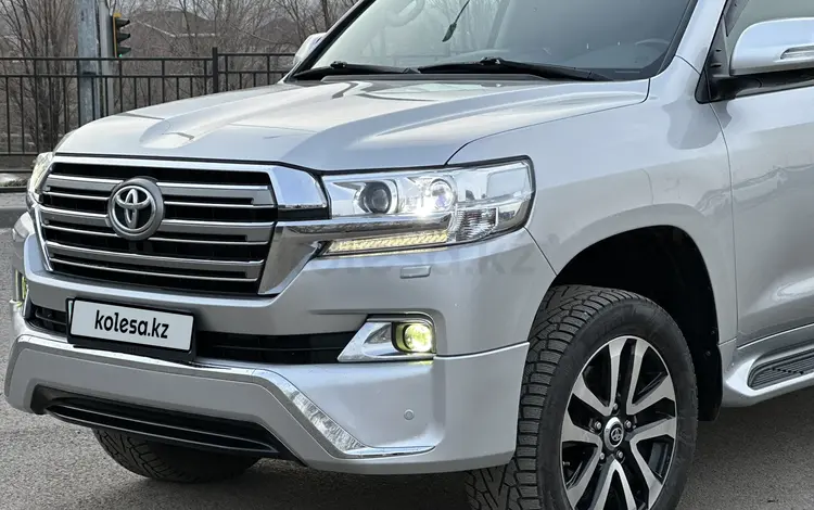 Toyota Land Cruiser 2016 года за 26 500 000 тг. в Караганда