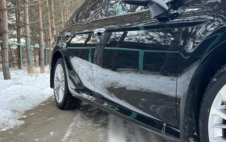 Toyota Camry — миниатюра 5