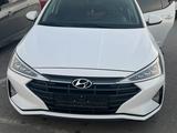 Hyundai Avante 2019 года за 8 750 000 тг. в Шымкент – фото 2