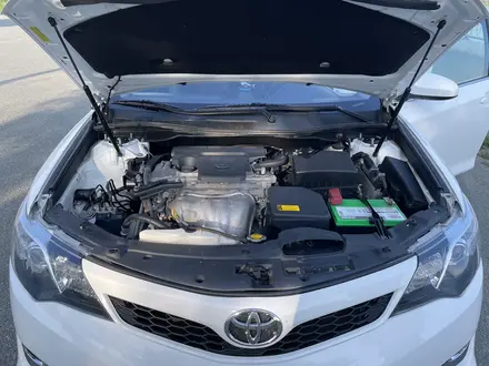 Toyota Camry 2014 года за 8 500 000 тг. в Зайсан – фото 11