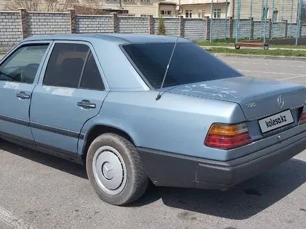 Mercedes-Benz E 300 1988 годаүшін1 250 000 тг. в Талдыкорган – фото 10
