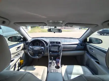 Toyota Camry 2015 года за 10 000 000 тг. в Петропавловск – фото 2