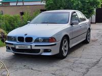BMW 523 1999 годаүшін3 500 000 тг. в Шымкент