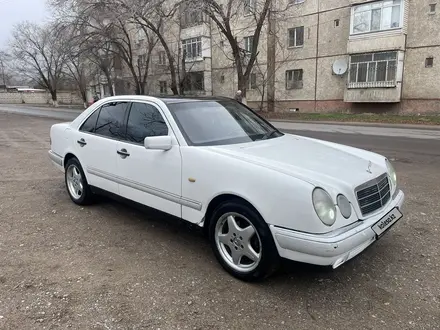 Mercedes-Benz E 280 1998 года за 2 800 000 тг. в Алматы – фото 10