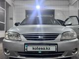 Kia Spectra 2007 года за 2 300 000 тг. в Актобе – фото 2