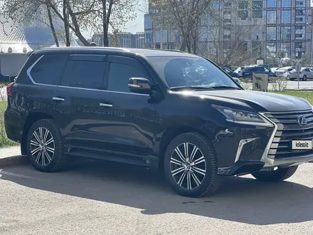 Lexus LX 570 2018 года за 40 500 000 тг. в Астана – фото 3