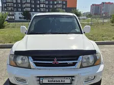Mitsubishi Montero, 2002