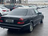 Mercedes-Benz C 180 1994 года за 1 300 000 тг. в Астана – фото 4