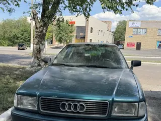 Audi 80, 1992