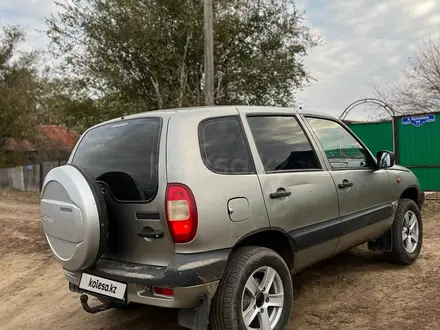 Chevrolet Niva 2007 года за 1 800 000 тг. в Уральск – фото 5