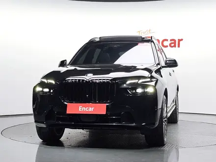 BMW X7 XDrive 40i 2023 года за 49 000 000 тг. в Алматы – фото 2