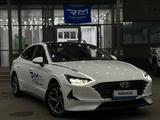 Hyundai Sonata 2022 года за 11 500 000 тг. в Алматы – фото 3