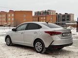 Hyundai Solaris 2022 годаүшін8 300 000 тг. в Уральск – фото 5