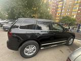 Volkswagen Touareg 2006 года за 5 000 000 тг. в Астана – фото 4