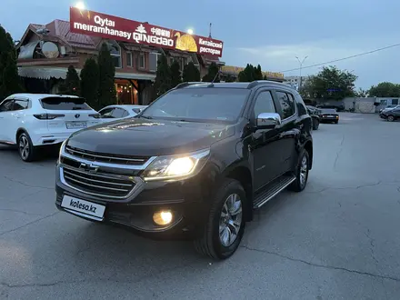 Chevrolet TrailBlazer 2022 года за 13 500 000 тг. в Алматы – фото 2