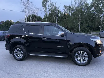 Chevrolet TrailBlazer 2022 года за 13 500 000 тг. в Алматы – фото 6