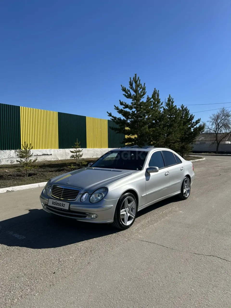 Mercedes-Benz E-Class, 2002