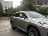 Lexus RX 300 2019 годаүшін28 000 000 тг. в Алматы – фото 4