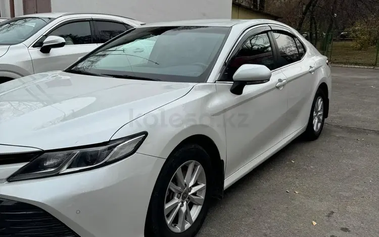 Toyota Camry 2021 годаүшін12 800 000 тг. в Алматы