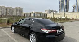 Toyota Camry 2020 года за 16 300 000 тг. в Астана – фото 3