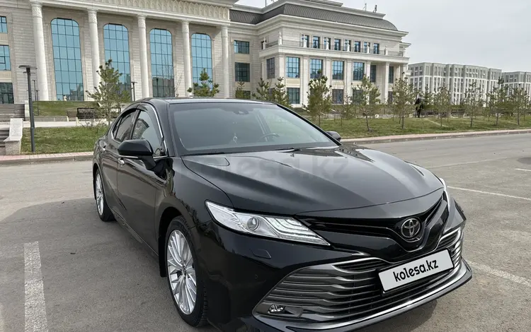 Toyota Camry 2020 годаүшін16 300 000 тг. в Астана