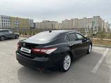 Toyota Camry 2020 года за 16 500 000 тг. в Астана – фото 4