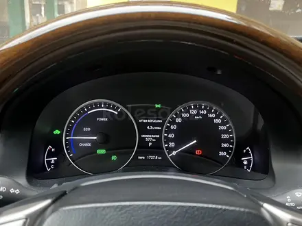 Lexus ES 300h 2015 года за 13 950 000 тг. в Алматы – фото 13