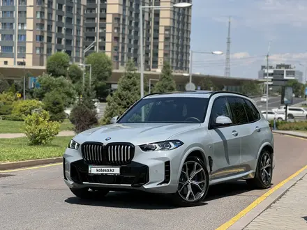 BMW X5 2023 года за 59 500 000 тг. в Алматы