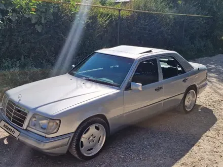 Mercedes-Benz E 280 1993 года за 3 800 000 тг. в Шымкент – фото 9