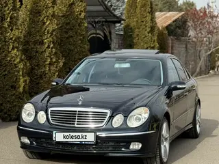 Mercedes-Benz E 320