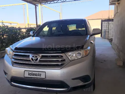 Toyota Highlander 2013 года за 7 500 000 тг. в Актау – фото 2