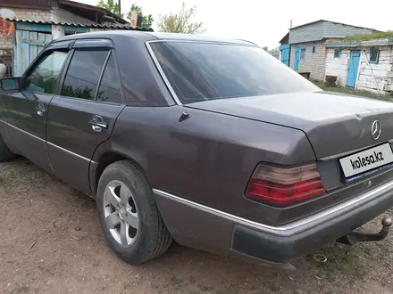 Mercedes-Benz E 230 1991 годаүшін1 800 000 тг. в Семей – фото 5