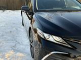 Toyota Camry 2022 годаүшін14 500 000 тг. в Алматы – фото 5