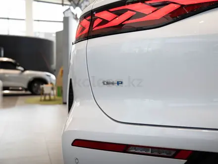 BYD Atto 8 2026 года за 23 490 000 тг. в Алматы – фото 12