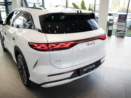 BYD Atto 8 2026 года за 23 490 000 тг. в Алматы – фото 13