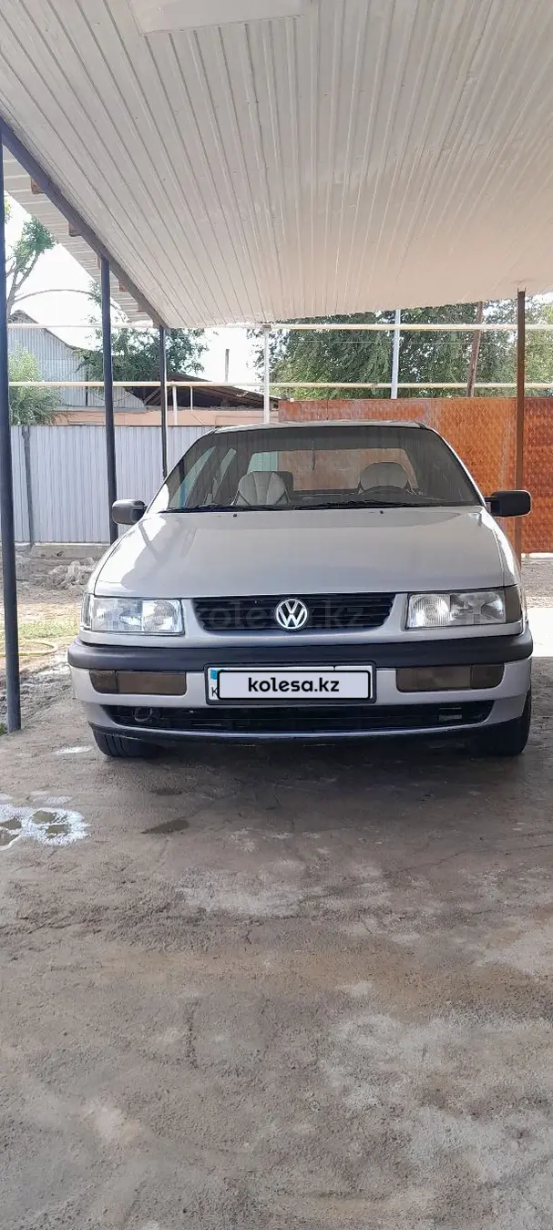 Volkswagen Passat, 1995