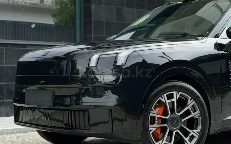 Lynk & Co 900 2.0T Ultra 2025 года за 32 800 000 тг. в Алматы
