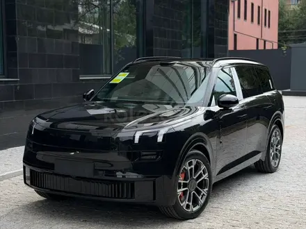 Lynk & Co 900 2.0T Ultra 2025 года за 32 800 000 тг. в Алматы – фото 2