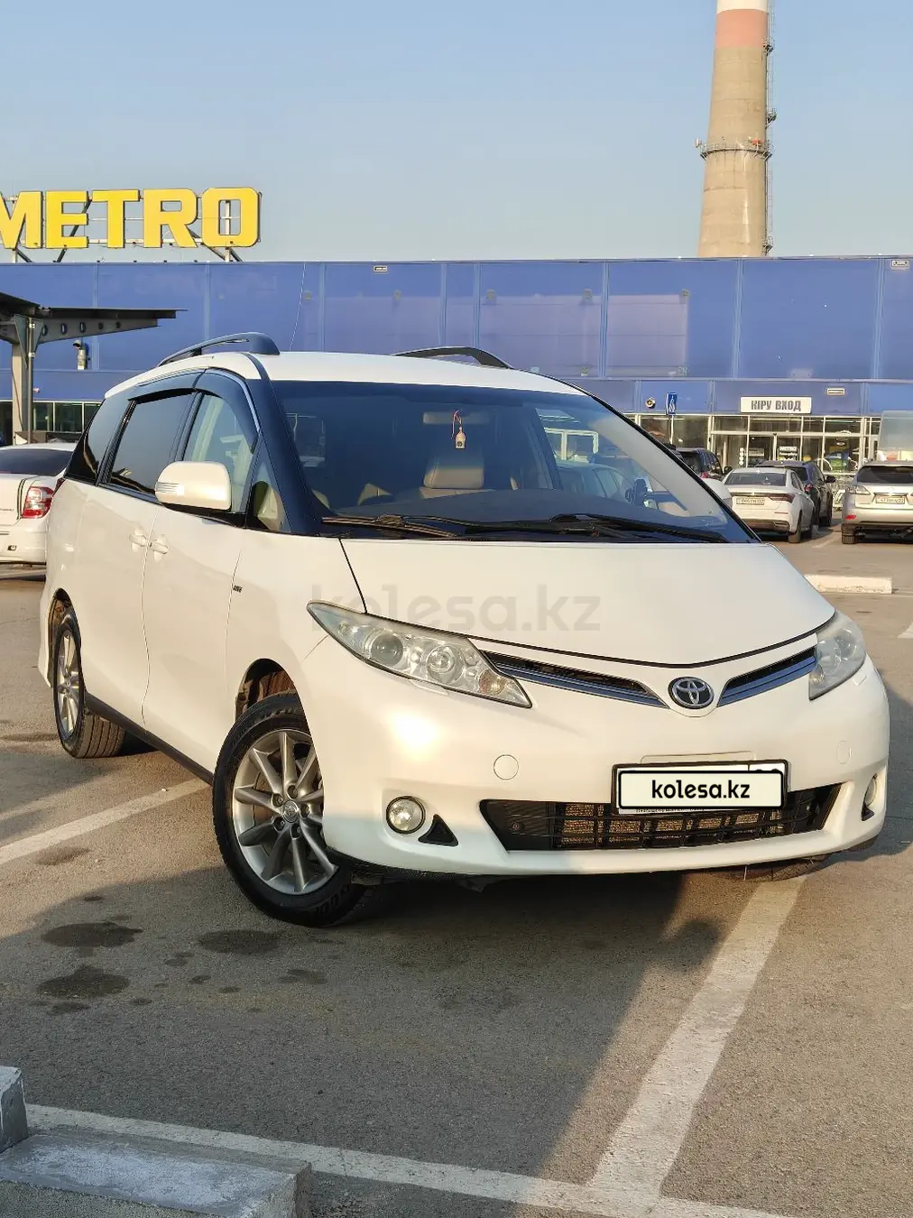 Toyota Previa, 2011