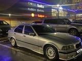 BMW 325 1998 года за 3 500 000 тг. в Алматы