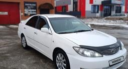 Toyota Camry 2005 годаүшін5 000 000 тг. в Актобе – фото 2