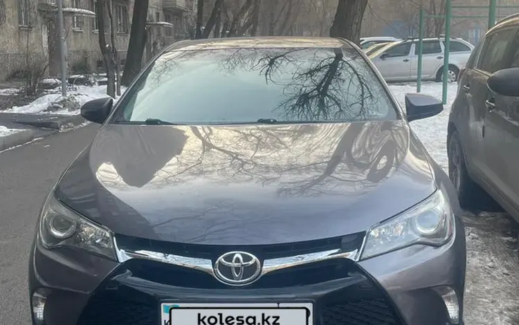 Toyota Camry 2015 годаfor9 800 000 тг. в Алматы