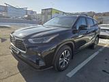 Toyota Highlander 2023 годаfor27 500 000 тг. в Алматы – фото 2