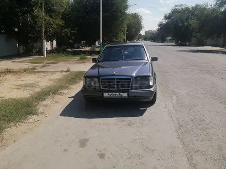 Mercedes-Benz E 200 1994 года за 4 300 000 тг. в Кызылорда – фото 3