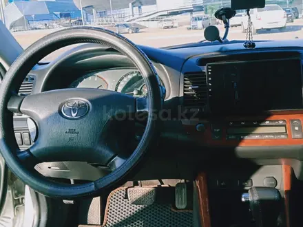 Toyota Camry 2003 года за 5 300 000 тг. в Семей – фото 5