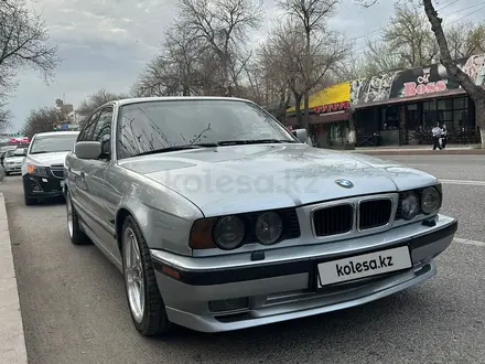 BMW 525 1995 года за 3 800 000 тг. в Шымкент