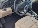 Hyundai Elantra 2020 года за 6 500 000 тг. в Атырау – фото 5