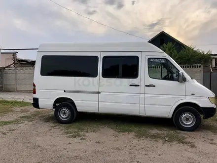 Mercedes-Benz Sprinter 1996 года за 5 300 000 тг. в Тараз – фото 2