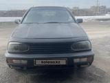 Volkswagen Golf 1993 года за 1 500 000 тг. в Караганда